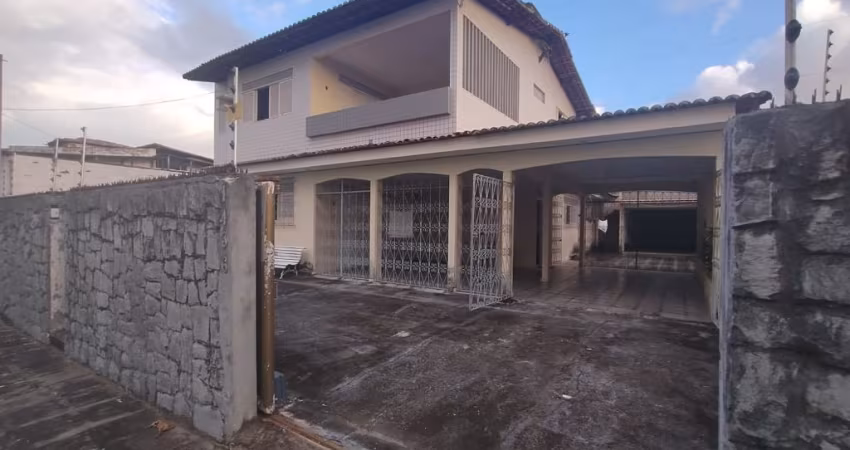 Oportunidade! Casa 4/4 Duplex 2 Em 1 em Lagoa Nova