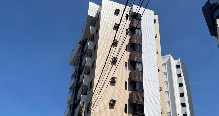 Apartamento com 2 quartos à venda na Rua Professor Moura Rabelo, 1, Candelária, Natal