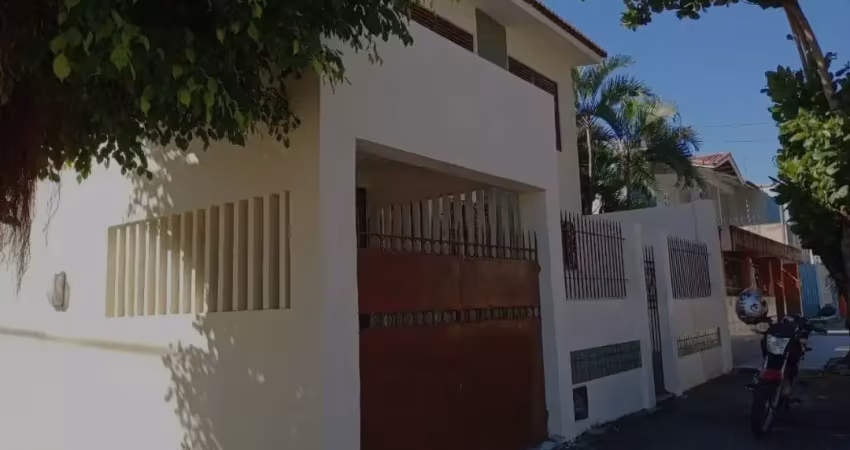 Casa com 4 quartos à venda na Rua Professor Antônio Henrique de Melo, 1, Capim Macio, Natal