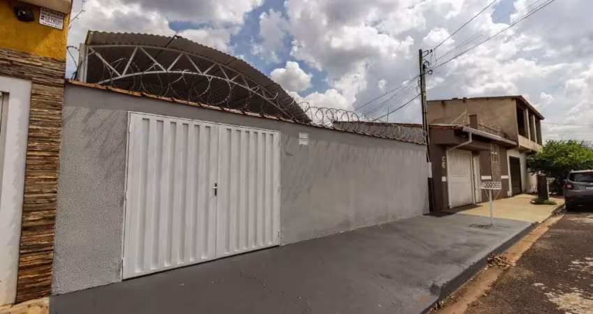 Casa à Venda  R$ 390.000,00. Localização: Jardim Manoel Penna, Ribeirão Preto - SP