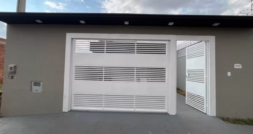 Casa à Venda R$ 290.000,00. Localização: Cristo Redentor, Ribeirão Preto - SP