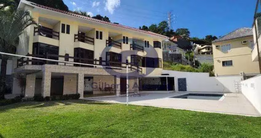 Casas 4 quartos à venda em condomínio na freguesia - rj