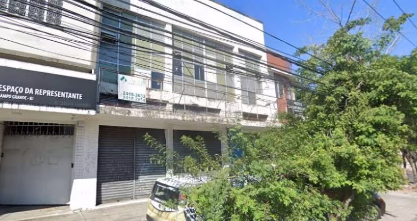 Prédio com 5 salas para alugar na Rua Barcelos Domingos, 162, Campo Grande, Rio de Janeiro