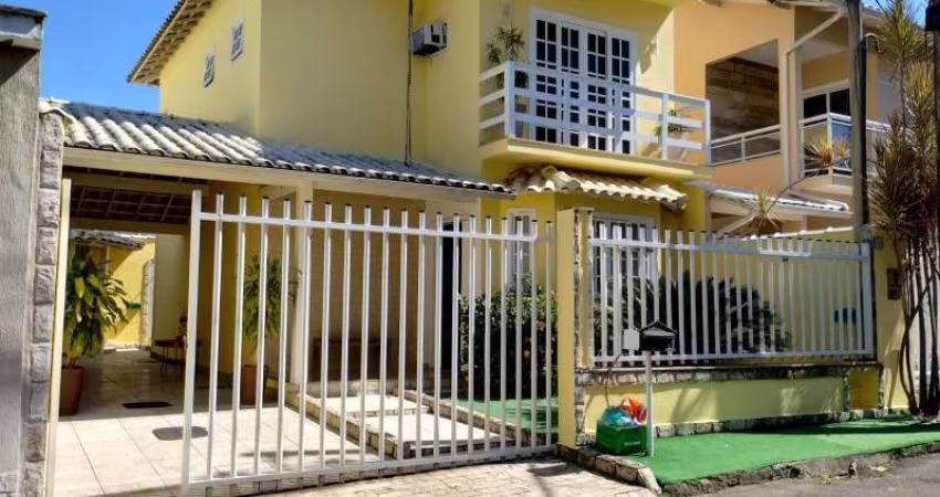Casa com 3 quartos à venda na Estrada do Lameirão Pequeno, 375, Campo Grande, Rio de Janeiro