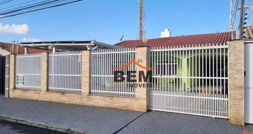 Casa com 3 dormitórios à venda, 420 m² por R$ 990.000,00 - Cordeiros - Itajaí/SC