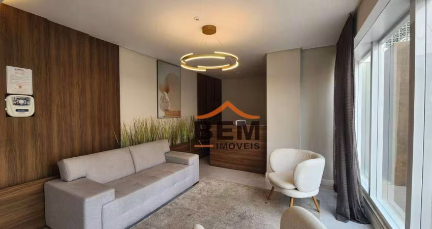 Apartamento com 2 dormitórios à venda, 70 m² por R$ 660.000,00 - São João - Itajaí/SC