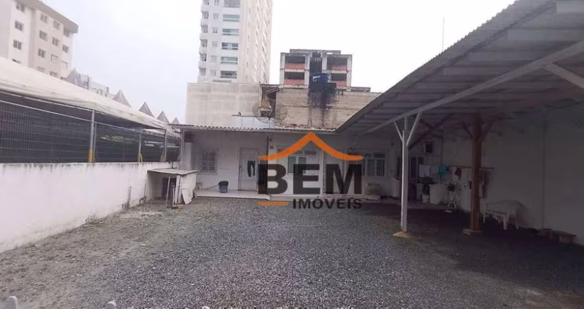 Terreno à venda, 276 m² por R$ 1.400.000,00 - Centro - Itajaí/SC