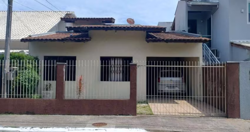 Casa com 2 dormitórios à venda, 91 m² por R$ 750.000,00 - São João - Itajaí/SC