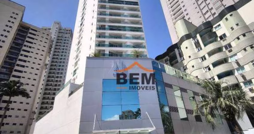 Apartamento com 2 dormitórios à venda, 70 m² por R$ 900.000,00 - Centro - Itajaí/SC