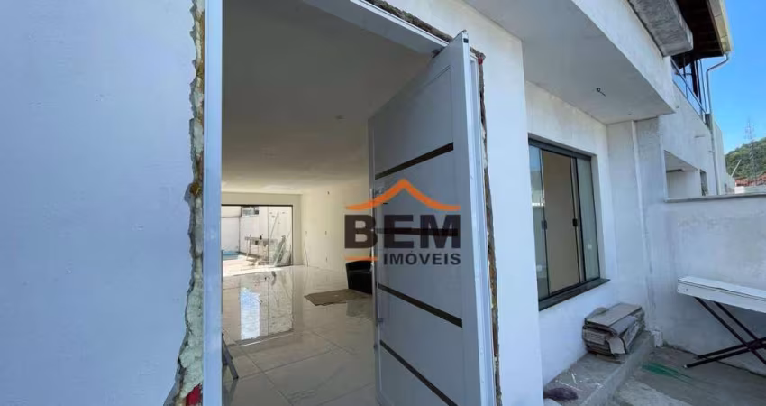Casa com 3 dormitórios à venda, 120 m² por R$ 850.000,00 - Rio Pequeno - Camboriú/SC