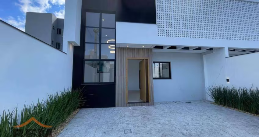 Casa com 3 dormitórios à venda, 93 m² por R$ 775.000,00 - Bairro Rio Pequeno - Camboriú/SC