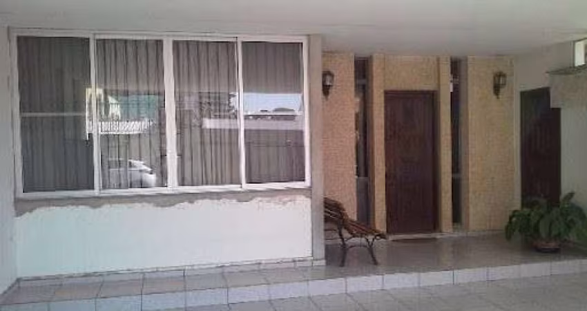 CASA À VENDA NO PARQUE DO COLÉGIO EM JUNDIAÍ - A/C 200 m², 03 dormitórios (01 suíte)