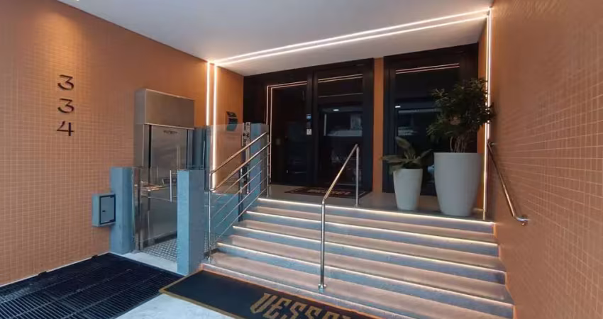Apartamento com 4 quartos à venda na Rua 302, 300, Meia Praia, Itapema