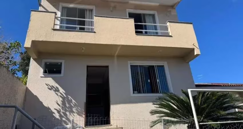 Casa com 3 quartos à venda no Centro, Campo Largo 