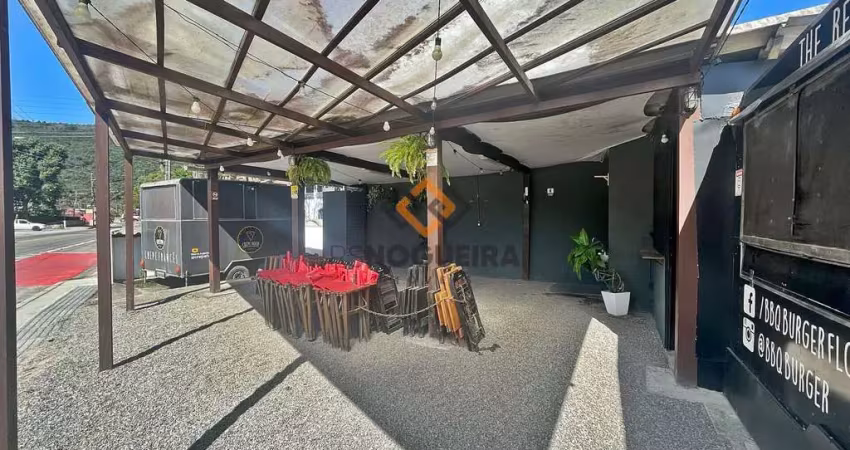 Foodtrucks para locação na avenida principal da cachoeira do bom jesus em florianópolis/sc