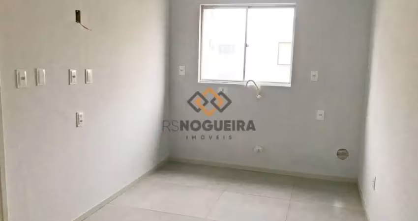 Prédio Residencial em Canasvieiras, Florianópolis/SC