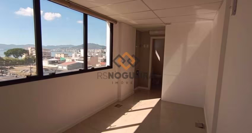 Sala Comercial em Estreito, Florianópolis/SC