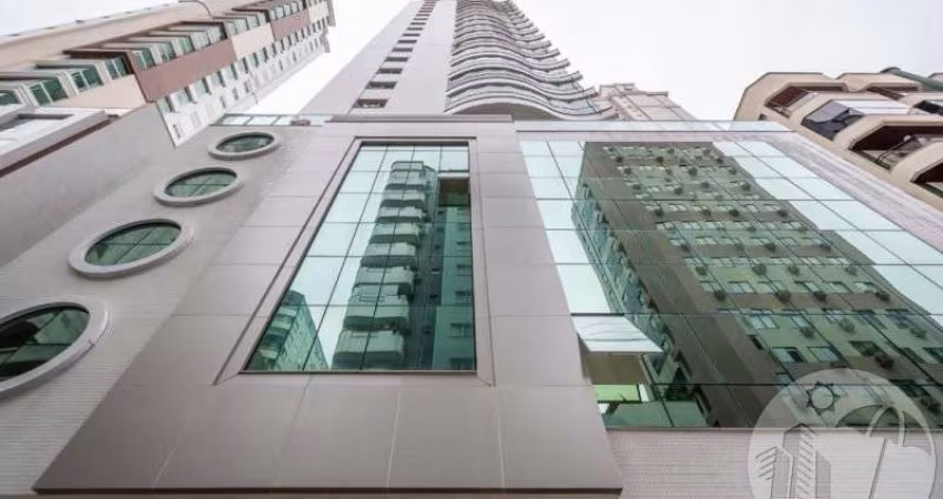 Apartamento Mobiliado e decorado 3 Suítes 4 vagas a 3 minutos a pé da praia