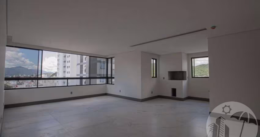 Apartamento com 3 Suítes e 2 Vagas alto padrão na 2a quadra