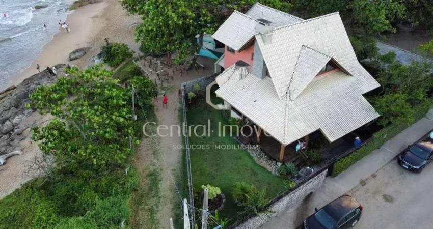 Linda Casa Frente Mar
