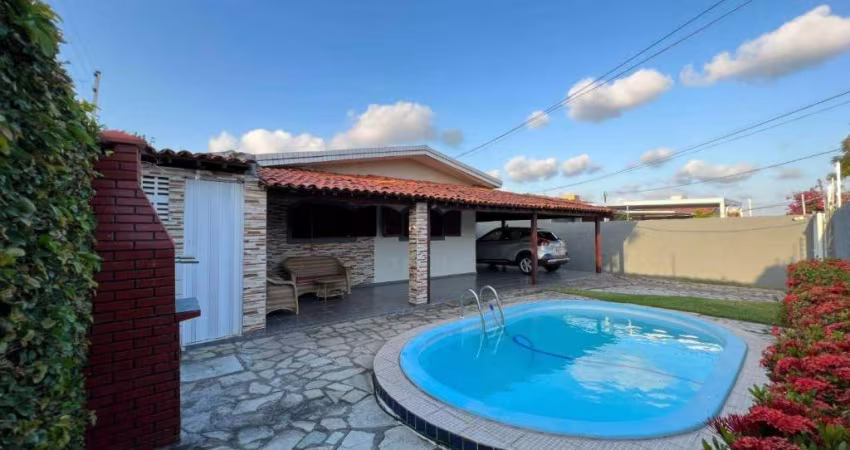 Casa com 4 dormitórios à venda, 247 m² por R$ 850.000,00 - Bairro dos Ipês - João Pessoa/PB