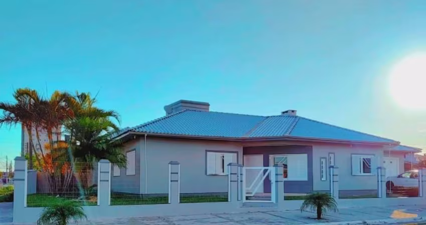 Casa para Venda em Torres, Stan, 3 dormitórios, 1 suíte, 2 banheiros, 1 vaga