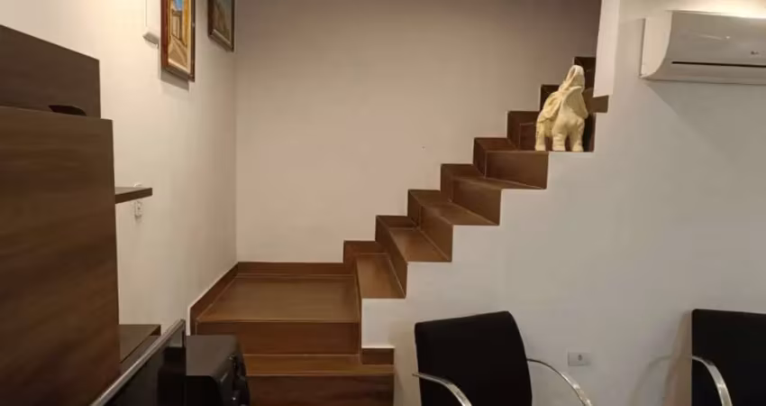 Casa com 3 quartos à venda na Rua Freire da Silva, 6, Cambuci, São Paulo