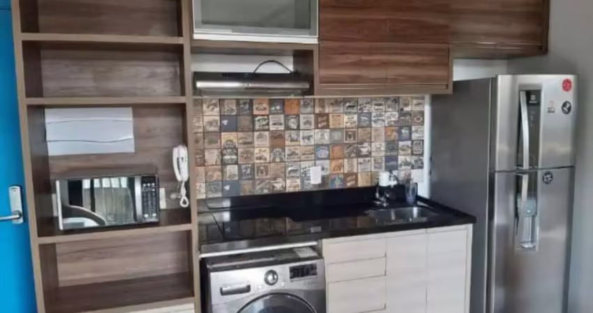 Apartamento mobiliado, com 33 metros e 1 vaga de garagem, próximo ao aeroporto de congonhas em são paulo.