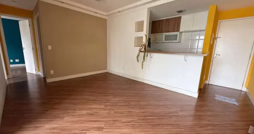 Apartamento à venda na vila mariana em são paulo, mobiliado, com 68 metros, 2 quartos, 1 suíte com closet, cozinha planejada e 2 vagas de garagem.