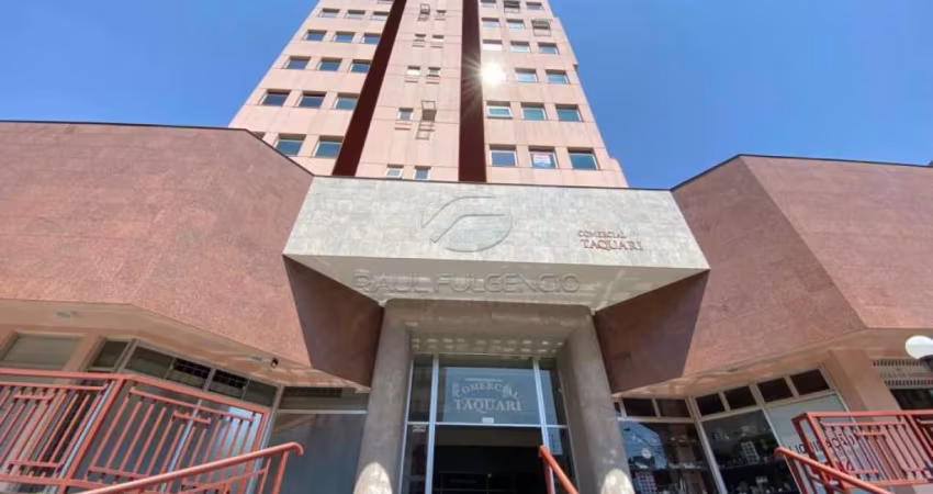 Sala comercial no centro Londrina com duas vagas de garagem