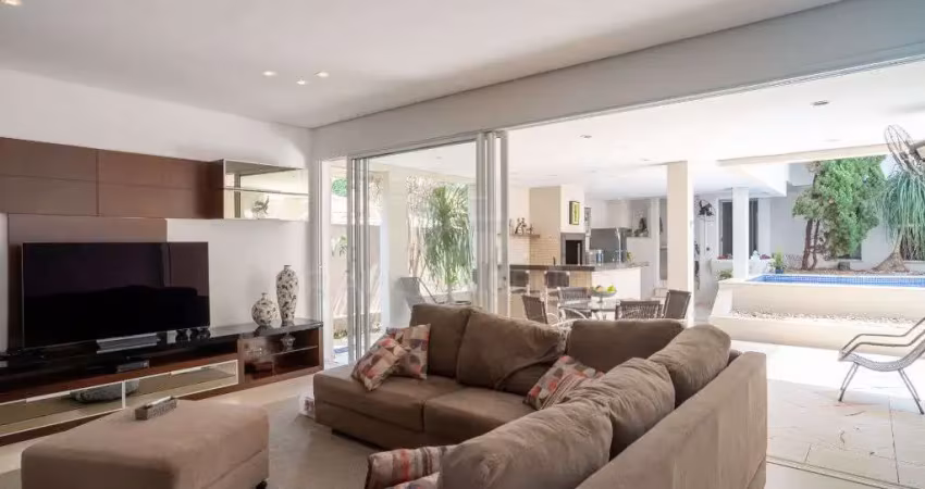 Sobrado com 5 quartos e 570 m2 construidos no royal park!