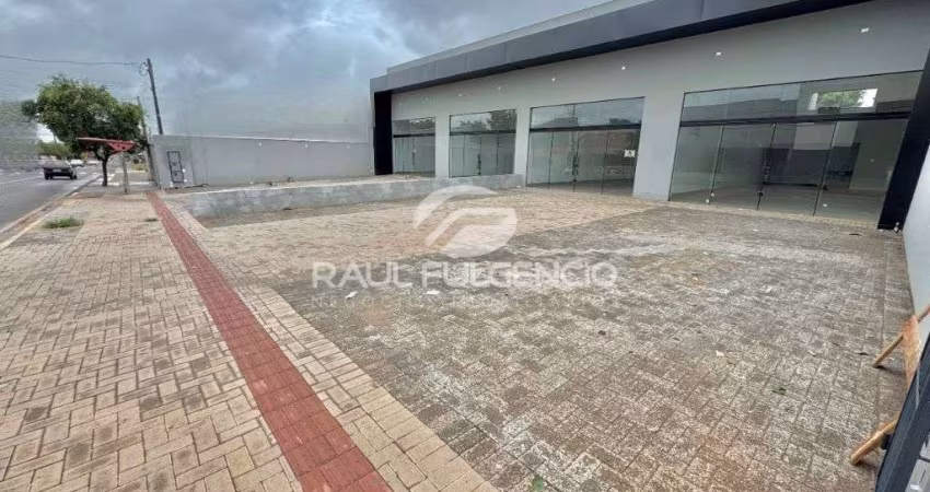 Locação loja nova bairro Antares Londrina: 2 banheiros, 1 copa, garagem