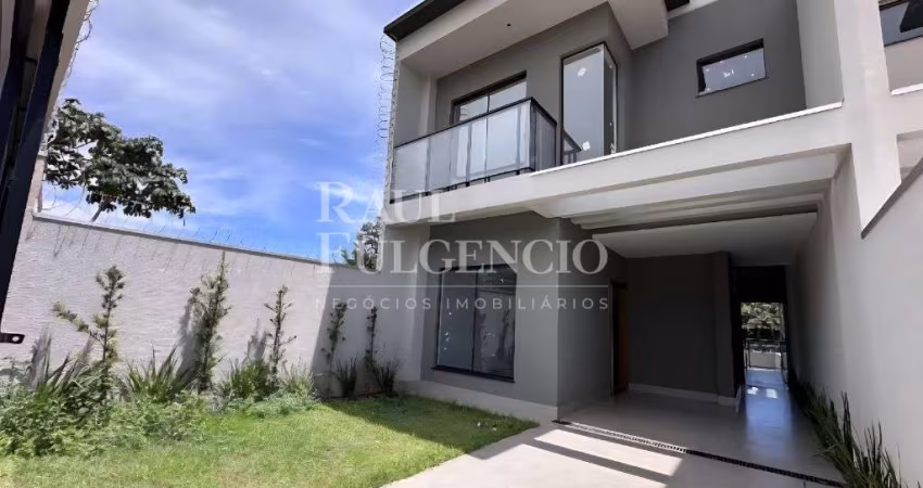 SOBRADO NOVO A VENDA COM 3 DORMITORIOS | 1 SUÍTE | PROXIMO H.U.