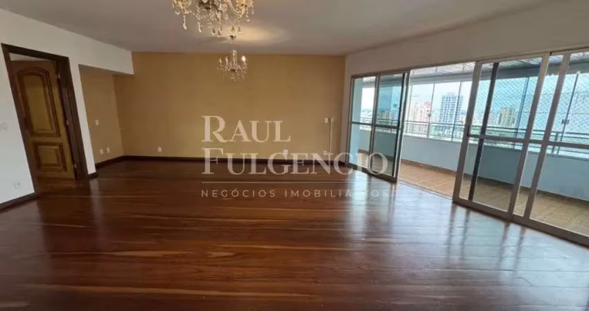 Apartamento para locacao com 4 quartos  no  Centro de Londrina