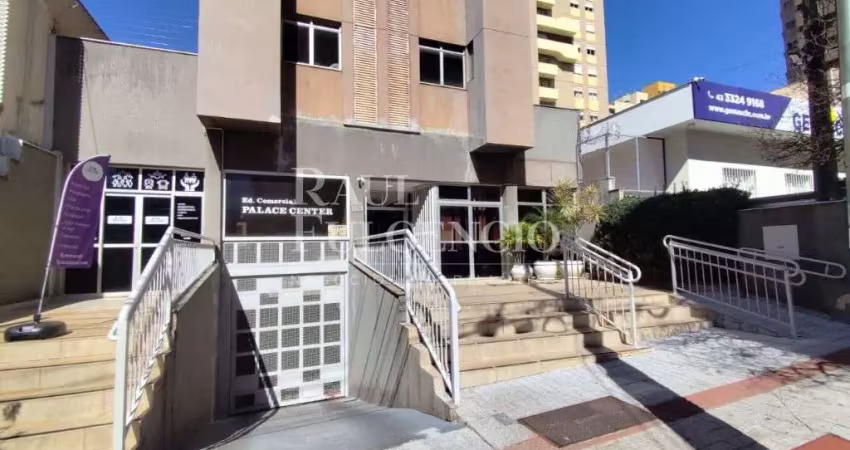 Sala comercial para alugar na Rua Espírito Santo, 1163, Centro, Londrina