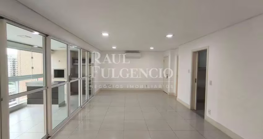 Apartamento para alugar  3 quartos, sendo 1 suite, ar condicionado em 3 ambientes, lavabo, cozinha, copa, 2 vagas de garagem, condominio completo, de alto padrao para alugar no centro de londrina
