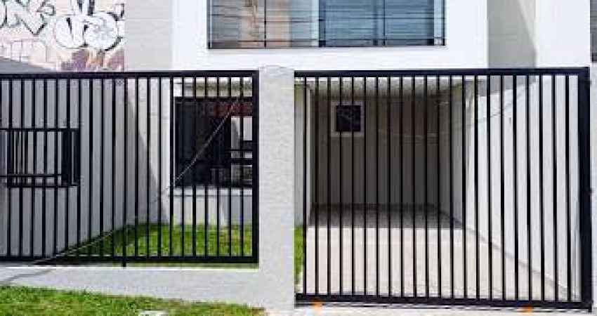 Sobrado com 3 dormitórios à venda, 105 m² por R$ 690.000,00 - Pinheirinho - Curitiba/PR