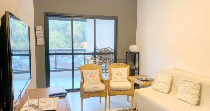 Apartamento com 02 dormitórios, 01 quadra da praia, 02 vagas, pitangueiras