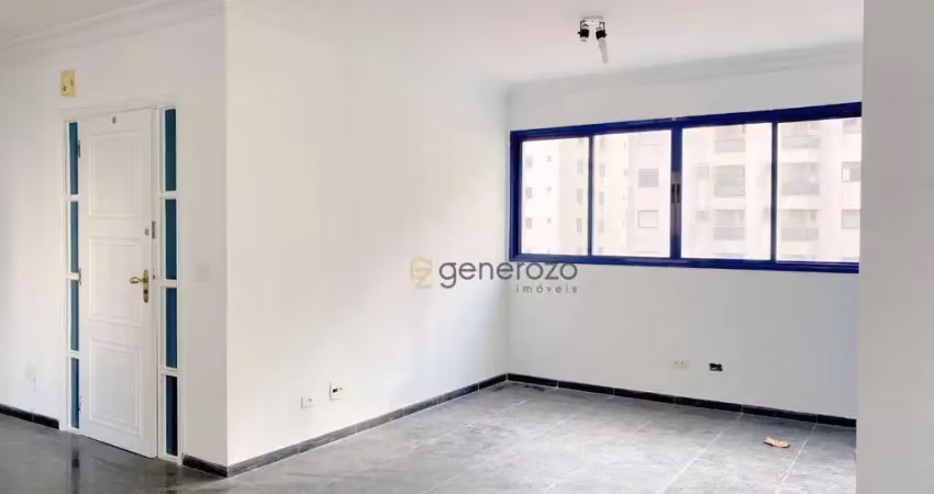Apartamento á venda na praia das pitangueiras, 03 dormitórios, 02 vagas de garagem.