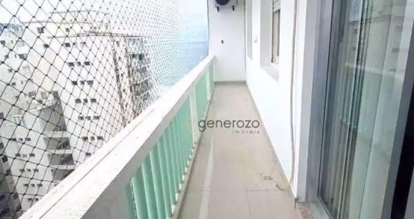 Apartamento a venda na praia das pitangueiras, na quadra da praia, 02 dormitórios
