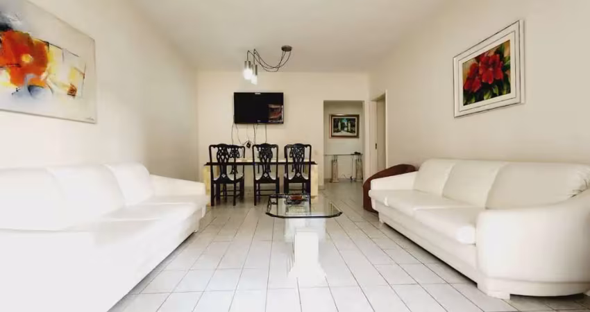 Apartamento a venda na praia das pitangueiras, 03 dormitórios,com sacada e 01 vaga de garagem