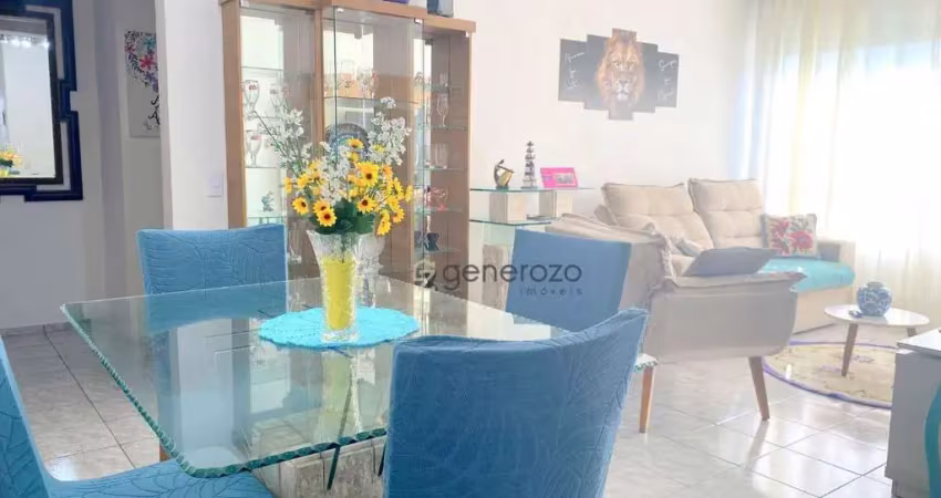 Apartamento a venda na praia das pitangueiras, 03 dormitórios, 01 vaga de garagem