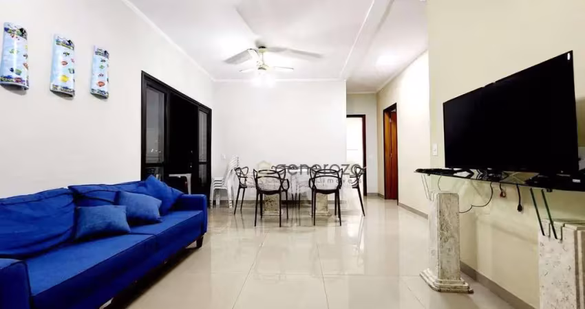 Apartamento a venda na praia da enseada, 03 dormitórios, com garagem e lazer