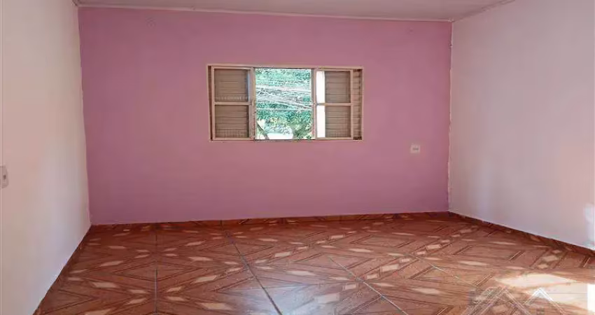 Casa com 1 quarto para alugar no Jardim Caguassu, São Paulo 
