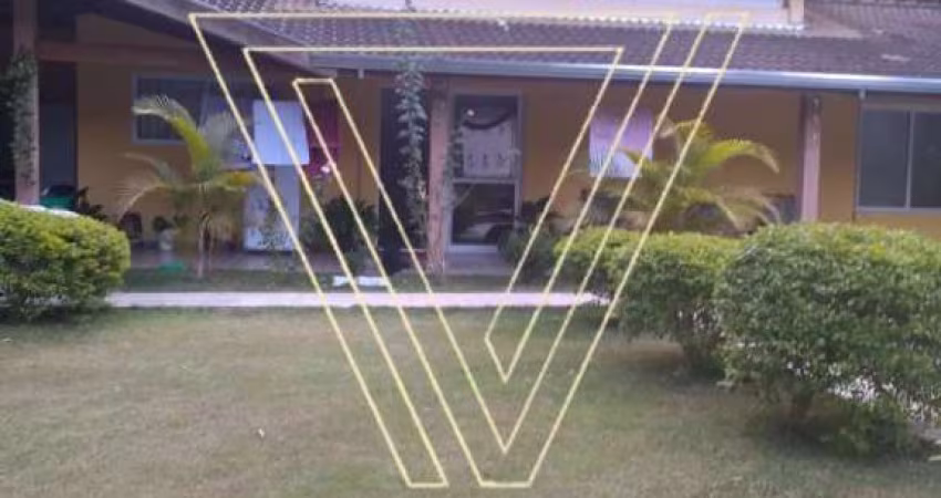 VENDE-SE EXCELENTE CHÁCARA COM 5000m² NO FIGUEIRA BRANCA - CAMPO LIMPO PAULISTA - ACEITA PERMUTA COM CASA DE RUA EM JUNDIAÍ ATÉ METADE DO VALOR ! - CH7068