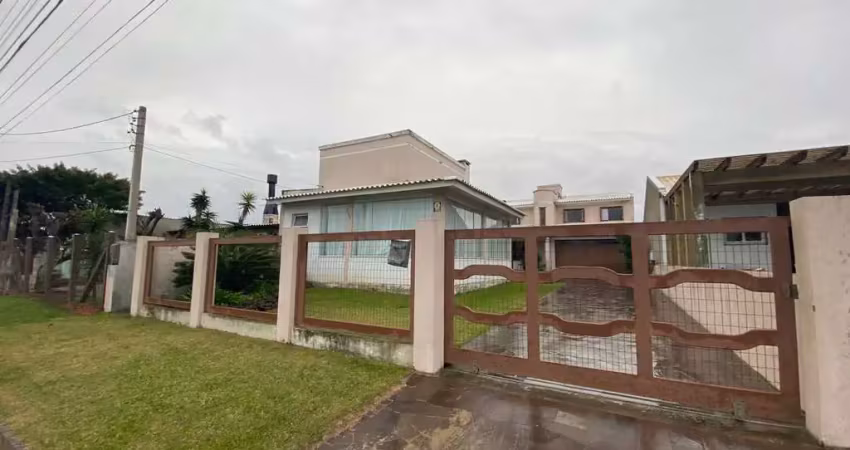 Casa 04 dormitórios em Capão da Canoa
