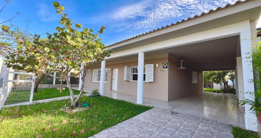 Casa 5 dormitórios em Atlântida