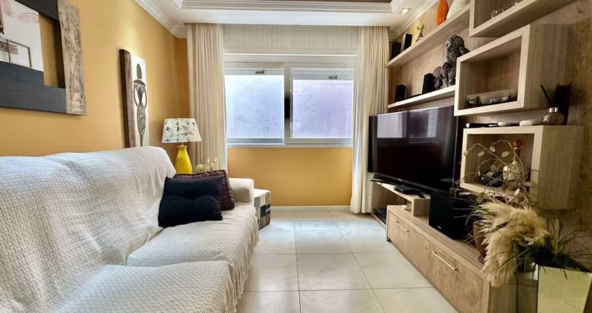 Apartamento 2 dormitórios próximo à praça Flávio Boianovski
