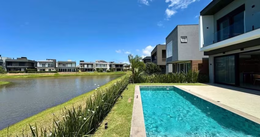 Casa em Condomínio fechado em Capão da Canoa
