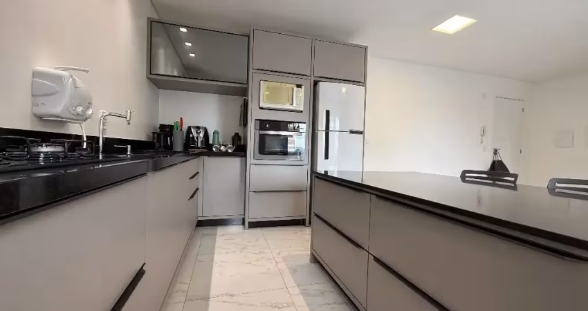 Apartamento mobiliado e climatizado sendo uma suíte + 1 quarto com 70m² privativos na rua joão pessoa, bem próximo ao p.a norte joinville a venda por 520.000,00.